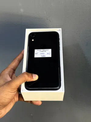 iPhone XR 128GB 85% Battery device very clean condition and good performance all good condition
