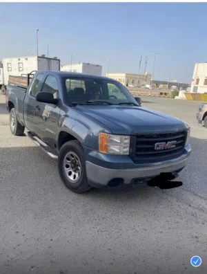 Used GMC Sierra in Al Ahmadi