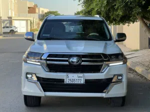 تويوتا محرك وصالة وكنبيو بي ضمان