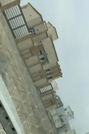 بيت للبيع المصنعه عويد( النهظة)