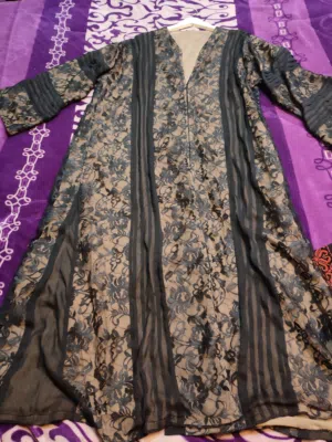 فساتين شبه جديد