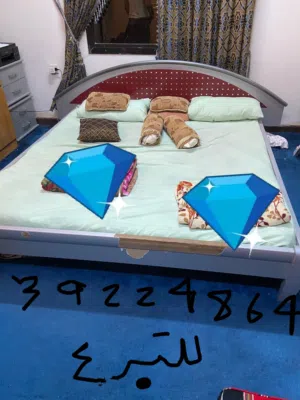 سرير مزدوج لشخصين