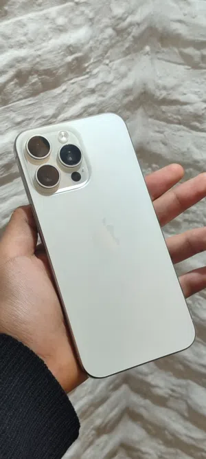 iphone 15 pro max 256GB باقي جديد استعمال شخصي
