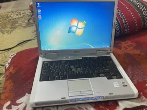 لابتوب ديل للبيع شغال 100٪