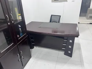 Office Furniture . Used4