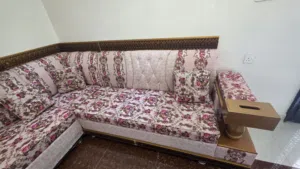 كنب فخم و نظيف جديد يصل ل8 أمتار
