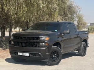 2022 Chevrolet Silverado 2.7 Turbo 46,000 KM  Fuel Wheels  All-TerrainTires  Excellent Condition.