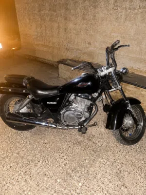 دراجات نارية Suzuki GZ250
