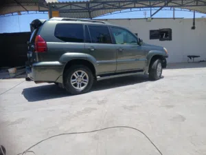 سيارة لكزس GX470