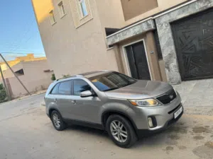 كيا سيرينتو 2015