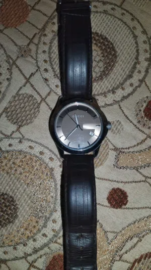 ساعة غوتشي جي-تايمليس (Gucci G-Timeless مستعمله بحاله جيده بسعر 120 دينار