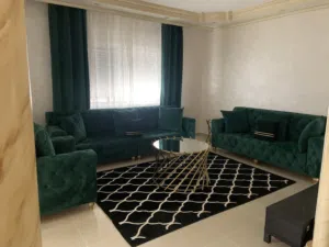 شقة مفروشة في أجمل مواقع إربد / عقد سنوي