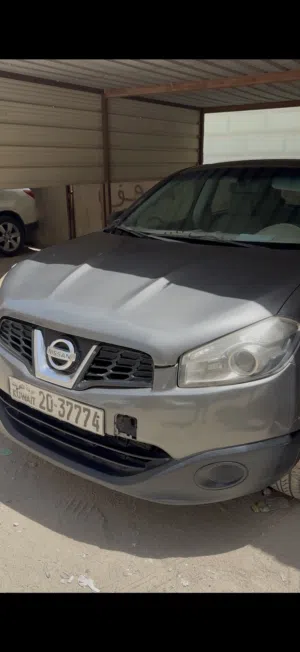 Nissan qashqai 2012