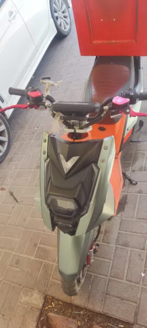 سكوتر كهربائي بحالة جيدا جدا
