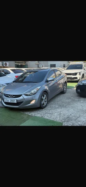 Used Hyundai Elantra in Ajman
