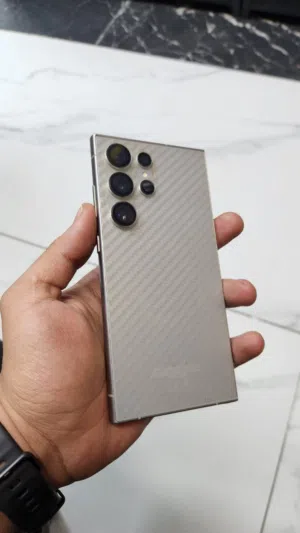 Samsung s24 Altra
