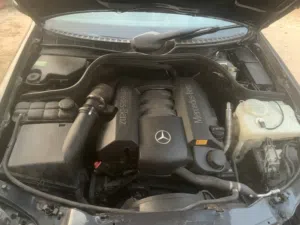مرسيدس CLK320.                                             ا. كوبي بل محرك المرغوب 32العرب