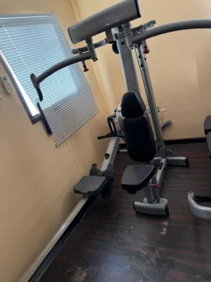 اجهزة body solid heavy