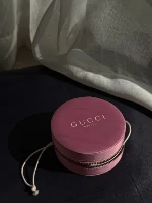 Gucci beauty jewelry case GWP
