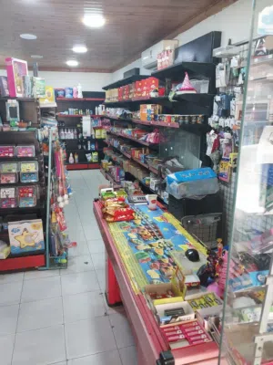 سوبرماركت للبيع