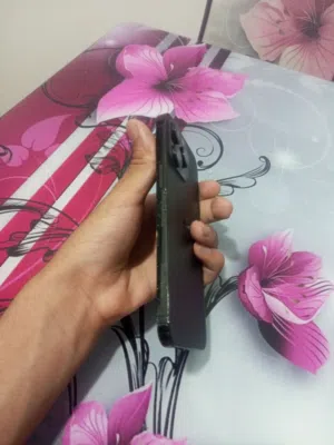 14 برو مكس نضيف الله يبارك عيب لا