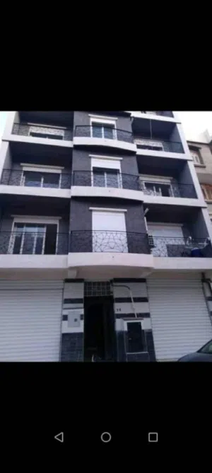 2 Bedrooms . One Bathroom . 80 m20