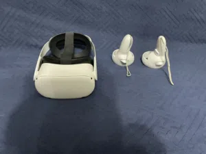 Oculus quest 2 256 gb with elite strap