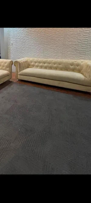 كنب بذراعين