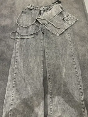 Jeans at Lower price