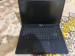 لابتوب ايسوس ب 50فقط