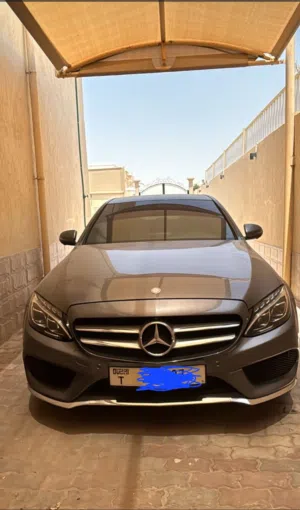 مرسيدس C200