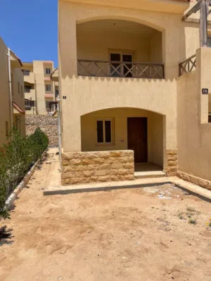 شاليه ع البحر للبيع بجوار راس الحكمة -قرية ميامي
