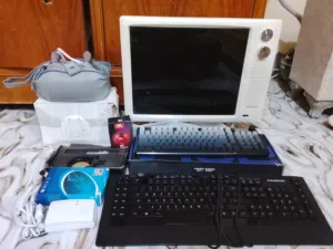 غراض للبيع مجموعه اتصل كلمن وسعره أو شلعتهن