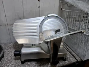 ماكنت سنيوره بحال الوكاله حجم كبير