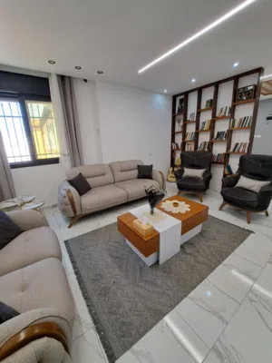 شقة للبيع تشطيب جديد