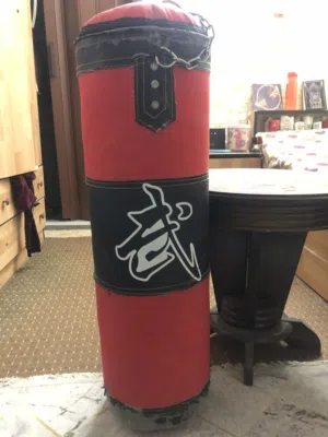 كيس ملاكمة مستعمل نظيف .. كيس ملاكمة مستعمل نظيف .. تواجد اربد /المدينة /بسعر /15 دينار