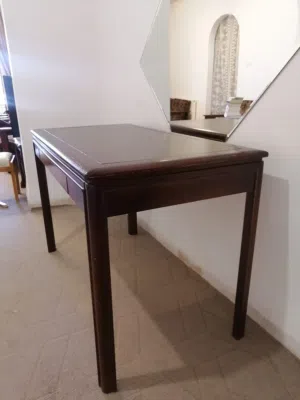 طاولة كونسول / مكتب أمريكي أصلي فاخر، ماركة Drexel Heritage(خشب زان).