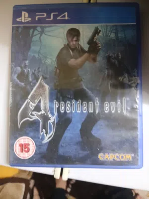شريط ريزيدنت إيفل 4 الأصلية (Resident Evil 4) لجهاز PS4 نظيف جداً اقرأ الوصف
