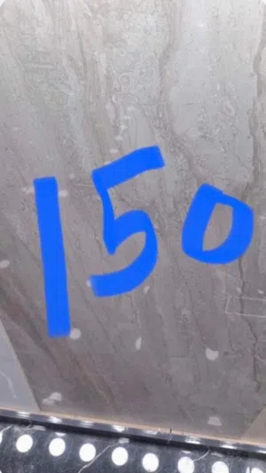 بلاط جديد للبيع