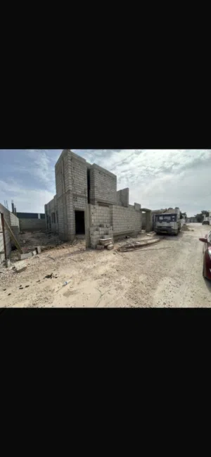 فيلاء عظم  للبيع