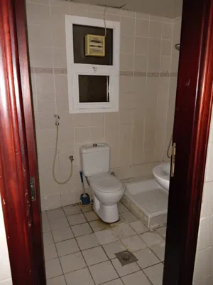 155 m2 Studio Apartments for Rent in Sharjah Al Mujarrah