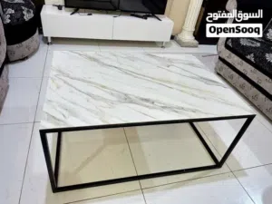 طاولة لغرفة الجلوس
