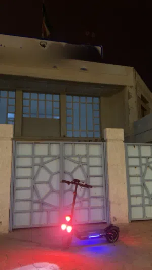 للبيع اسكوتر ونر نضيف مافي شي