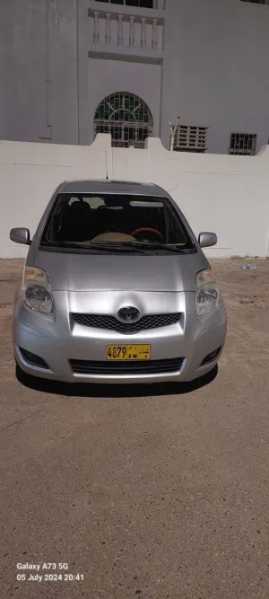 Toyota . Yaris . 2010 . Used0