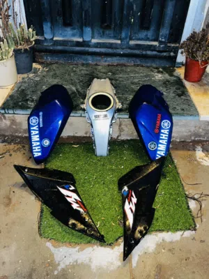 موطو R3  2015