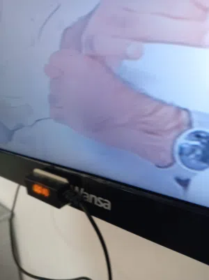 شاشة ونسا بحالة ممتازة