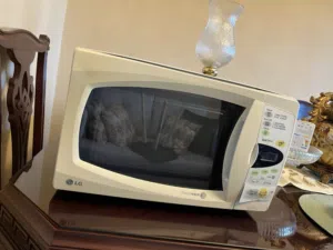 مايكرويف LG