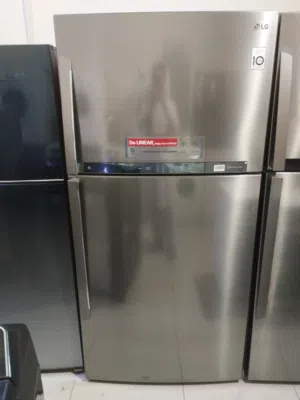 LG Big Fridge For sale Clean