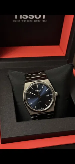 ساعة tissot للبيع