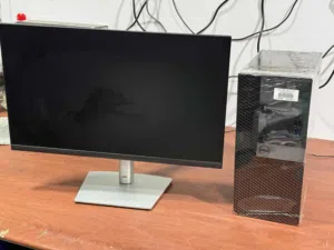 Dell core i7 7050 مع شاشة 24بوصة جيل سابع